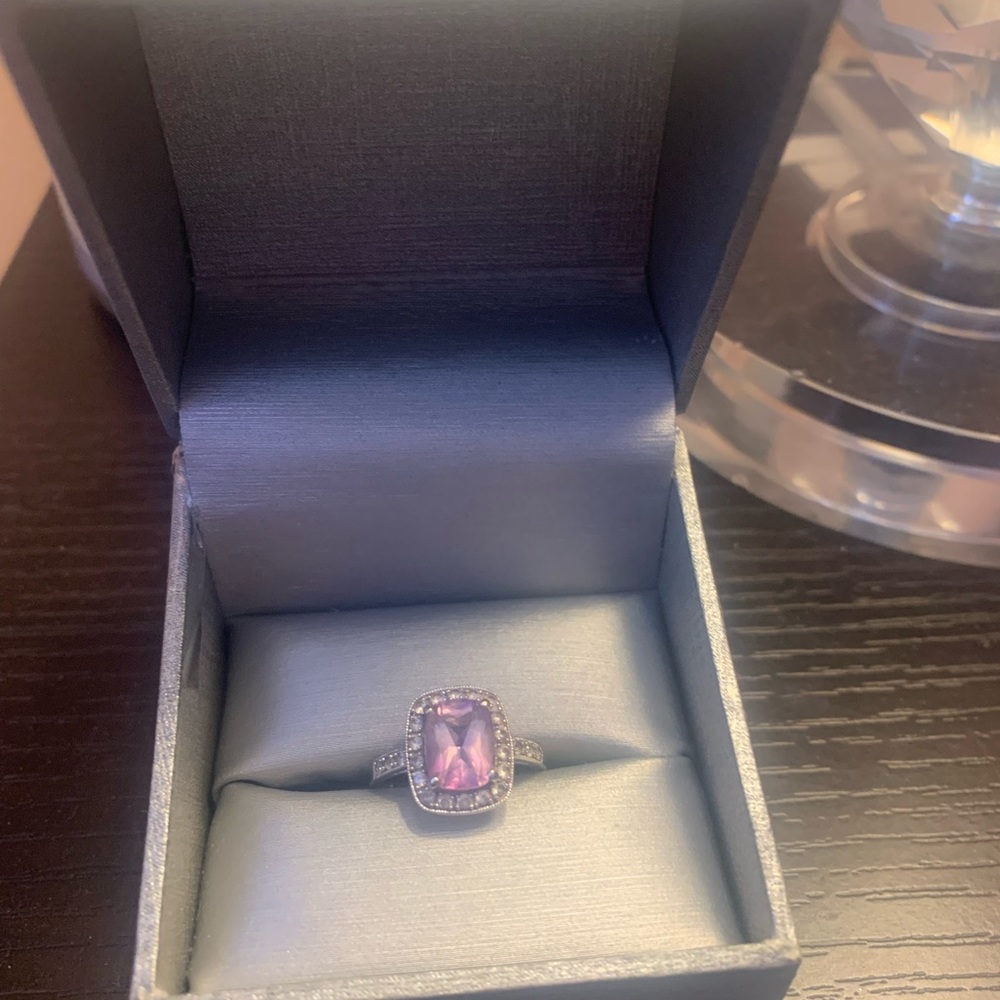Zales ring - Picture 3 of 8
